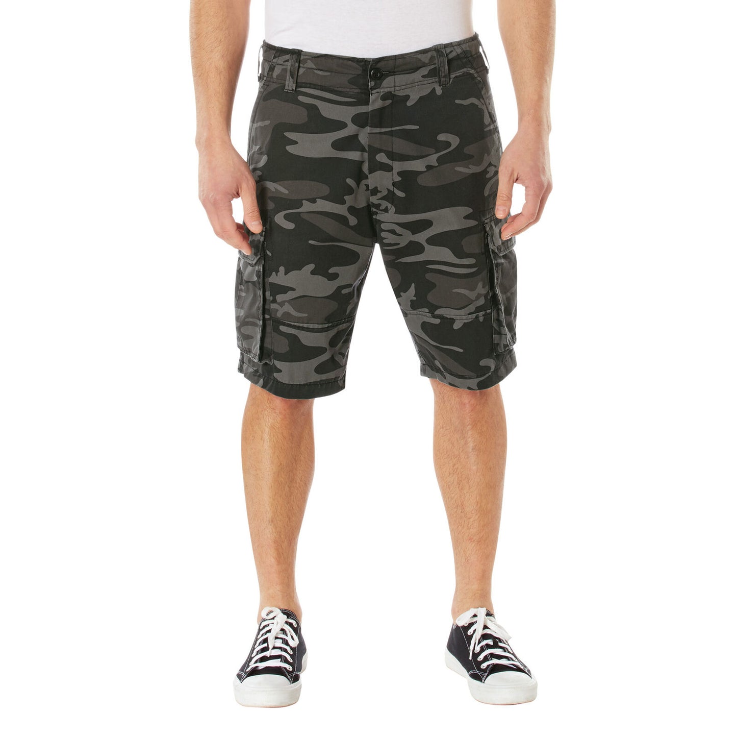 Men's Vintage Camo Paratrooper Cargo Shorts in Black Camo