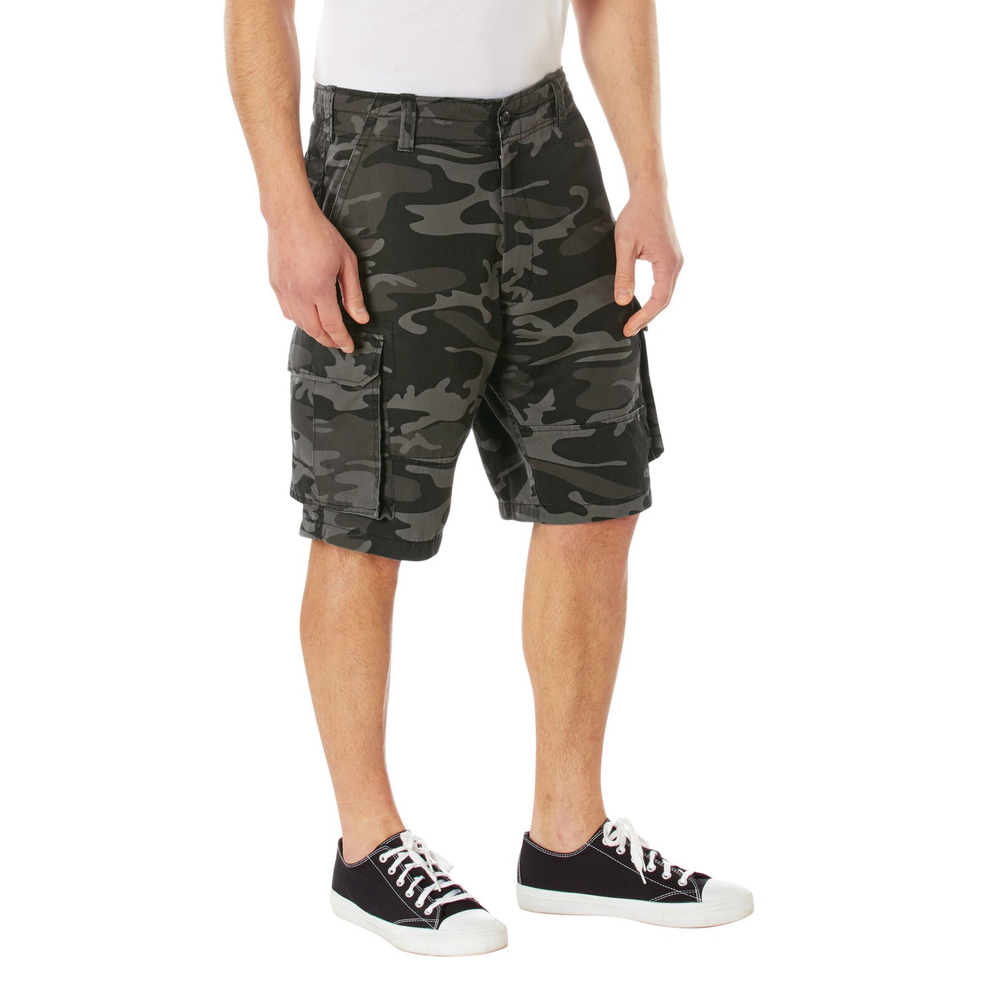 Men's Vintage Camo Paratrooper Cargo Shorts in Black Camo