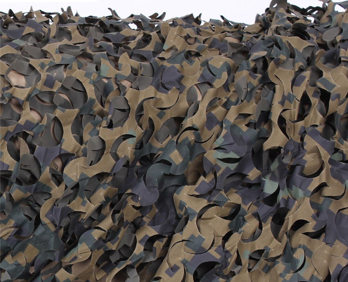19' Ultra-Lite 3-D Woodland Digital Hunting Blind Concealment Camouflage Netting